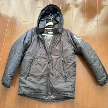 WILD THINGS 블랙 다운 자켓 M 사이즈