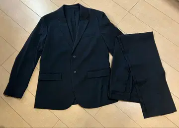 유니클로 블랙 감동 자켓 팬츠 울 라이크 L 82 수트