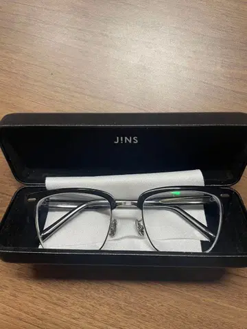 JINS 보스턴형 안경 블랙 프레임 (도수 없음)