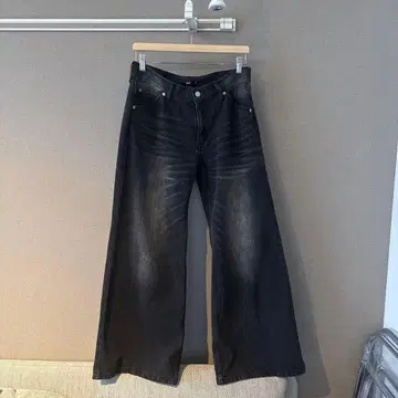 HARE 와이드 플레어 데님 M 사이즈