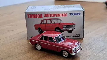 토미카 리미티드 빈티지 프린스 스카이라인 1500 빨간색