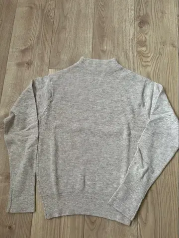 유나이티드 애로우즈 울 캐시미어 터틀넥 스웨터