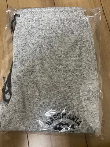 바스매니아 아치 로고 자수 니트 플리스 조거 팬츠