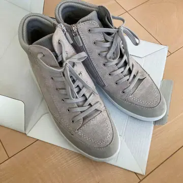 fitfit 그레이 스웨이드 하이컷 스니커즈