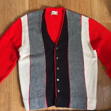 스트라이프 니트 가디건