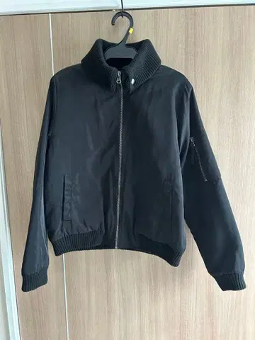 Alphabet's alphabet 블랙 자켓