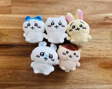 치이카와 (먼작귀) 하치와레 토끼 모몽가 밤만쥬 앉아있는 봉제 인형