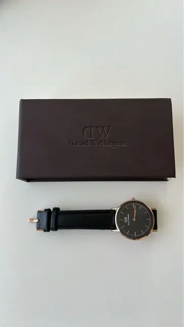 다니엘 웰링턴 손목시계