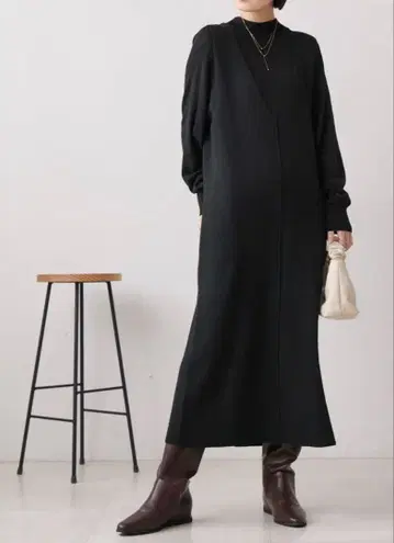 부즈루드 울 혼방 하이넥 세트 원피스 BLACK 블랙