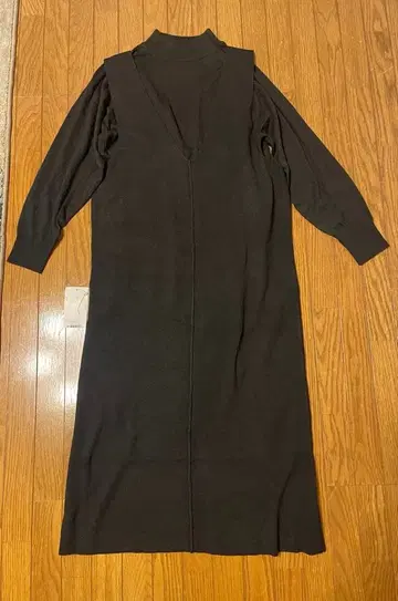 부즈루드 울 혼방 하이넥 세트 원피스 BLACK 블랙