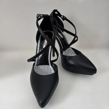 PLATINO DEUX 블랙 하이힐