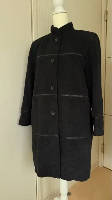 레리안 다크 그레이 코트