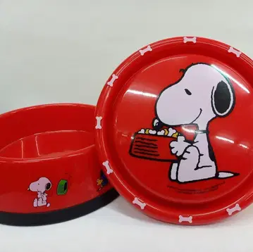 스누피 빨간색 원형 용기