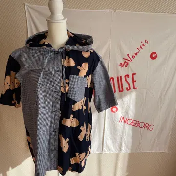 핑크하우스 후드 부착 네이비 셔츠 큐피