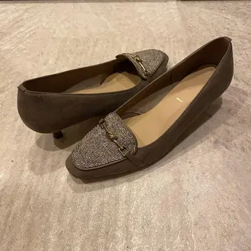 르 탈론 / Le Talon 펌프스