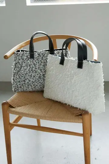 반값 이하 ELLIE 자카드 토트백 ( M ) [ WHITE ]