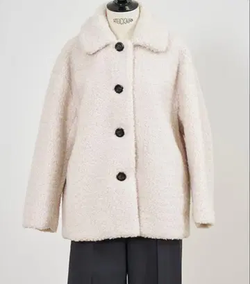 yori 스위트 보아 숏코트