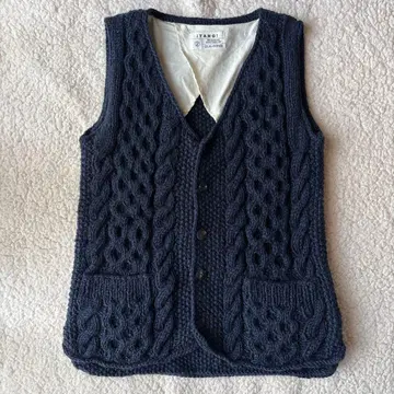 TANG 타구 니트 베스트 사이즈 2 네이비 네팔제