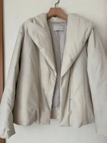 ICB ADS 다운 숏코트