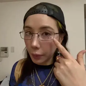 OAKLEY 안경 나카 리이사 빌리 아이리쉬 Billie Eillish