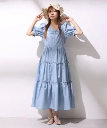 NICE CLAUP 티어드 롱 원피스