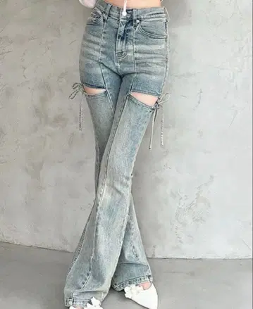 RESEXXY 컷 아웃 리본 데님 팬츠 s 사이즈