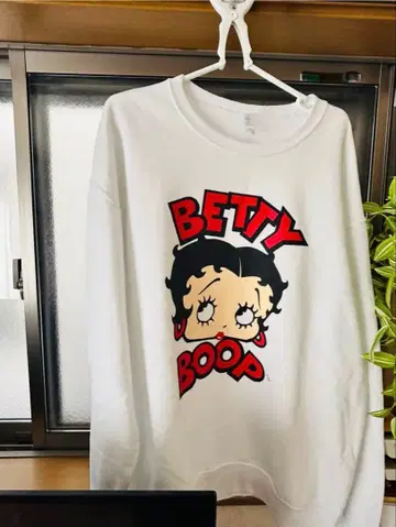 BETTY BOOP 크루넥 맨투맨 트레이닝복 베티짱