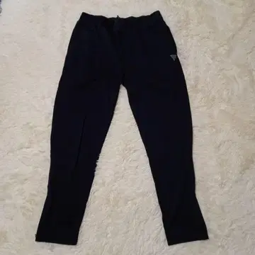 GUESS Teddy Pants L 사이즈 택 포함 새상품 블랙