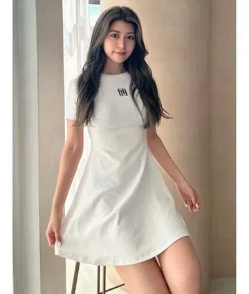 GYDA 제이다 화이트 반팔 A라인 미니 원피스