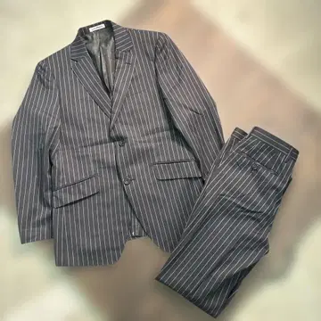 7LA1 셋업 수트 상하의 세트 스트라이프 패턴 네이비 구제 의류