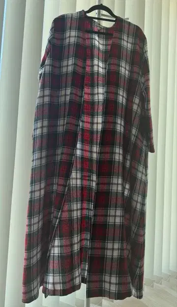 체크 무늬 긴팔 롱 가디건 미사용 새상품