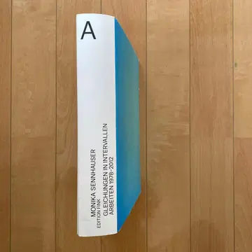 Monika Sennhausen 도서 카탈로그