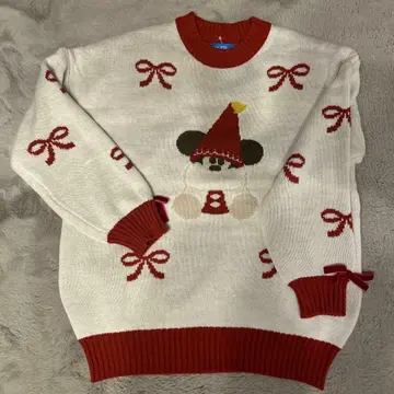 디즈니 크리스마스 2025 릴린 스웨터 미사용 새상품입니다.