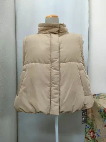 피사노 베이지 퀼팅 베스트 충전솜