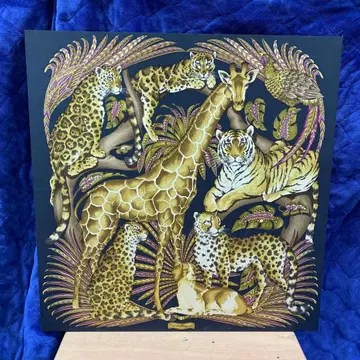 페라가모 실크 스카프 애니멀