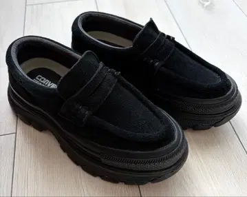 CONVERSE 올스타 (R)트랙 웨이브 로퍼 통굽 블랙 23cm