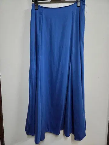 SCAPA 실키 새틴 롱 스커트 파랑