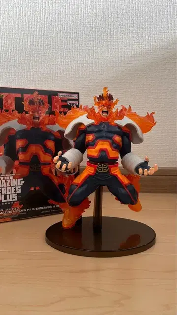 나의 히어로 아카데미아 엔데버 피규어