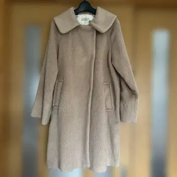 베이지 코트 라운드 칼라 POU DOU DOU