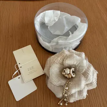 23구 코사지 베이지