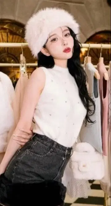 다리치 니트 탱크탑