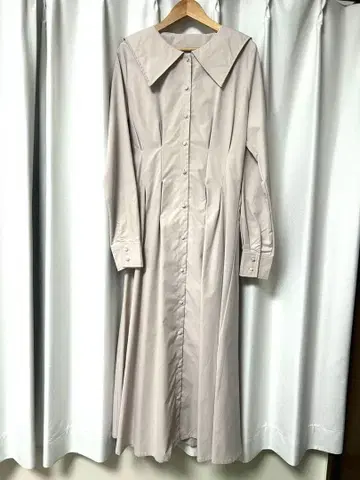 베이지 세일러 카라 긴팔 셔츠 원피스 사이즈 F