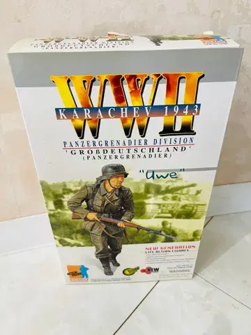 WWII 카라체프 1943 팬처 그레나디어