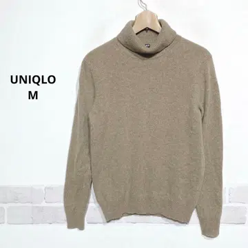 유니클로 울 100% 베이지 터틀넥 스웨터 세탁 가능 i593