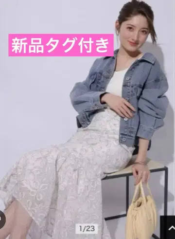 [택 포함 새상품] Apuweiser-riche 리본 자수 레이스 스커트