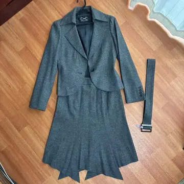 Coup de Chance 그레이 수트 9호 클리닝 완료