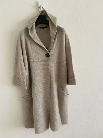 맥피 후드 부착 롱 가디건 베이지