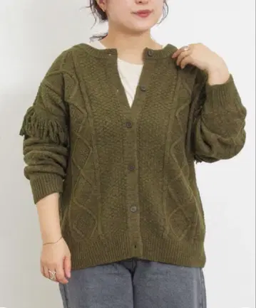 새상품 사만사 모스모스 프린지 전후 2WAY 니트 카키