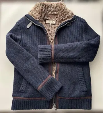 House of Blues 네이비 니트 자켓 사이즈 2