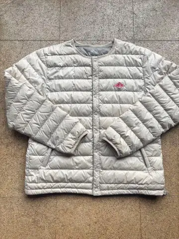 단톤 다운 오이스터 화이트 38 이너 다운 자켓